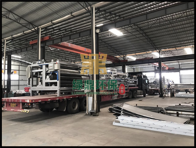 帶式壓濾機應用理縣污水廠工程 帶式壓濾機應用理縣污水廠工程