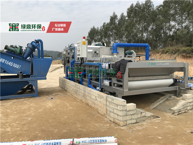 帶式壓濾機(jī)佛山沙場泥漿處理案例現(xiàn)場
